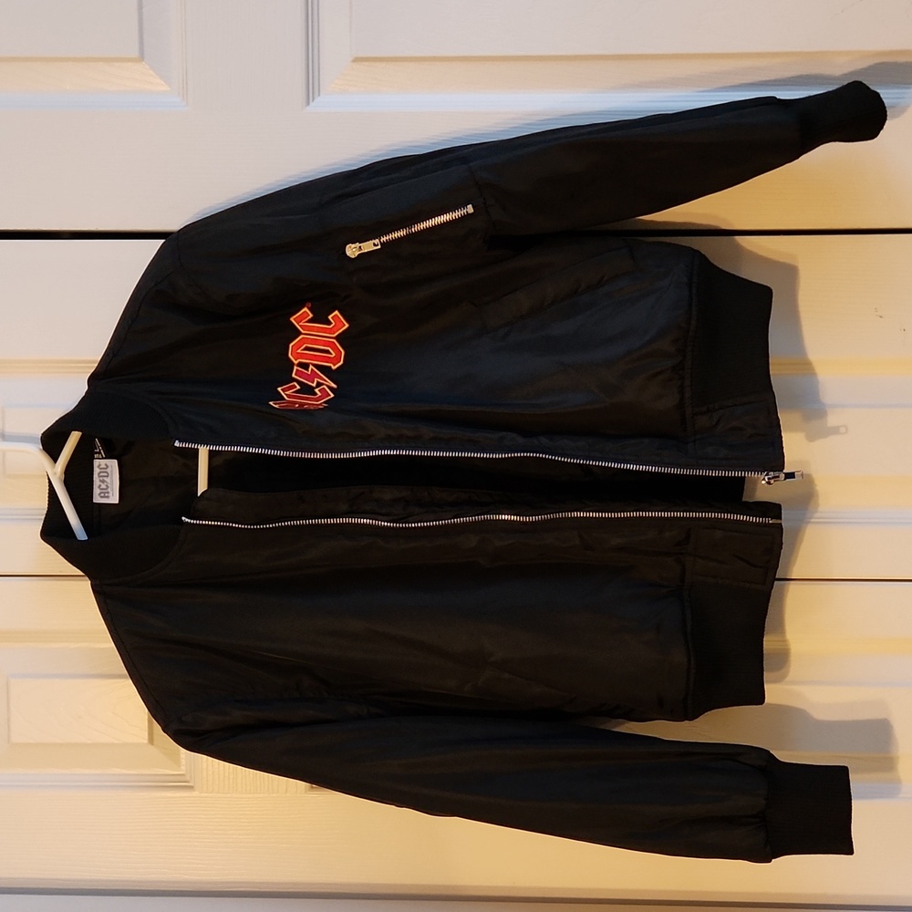 AC/DC jacket - Picture 3 of 6